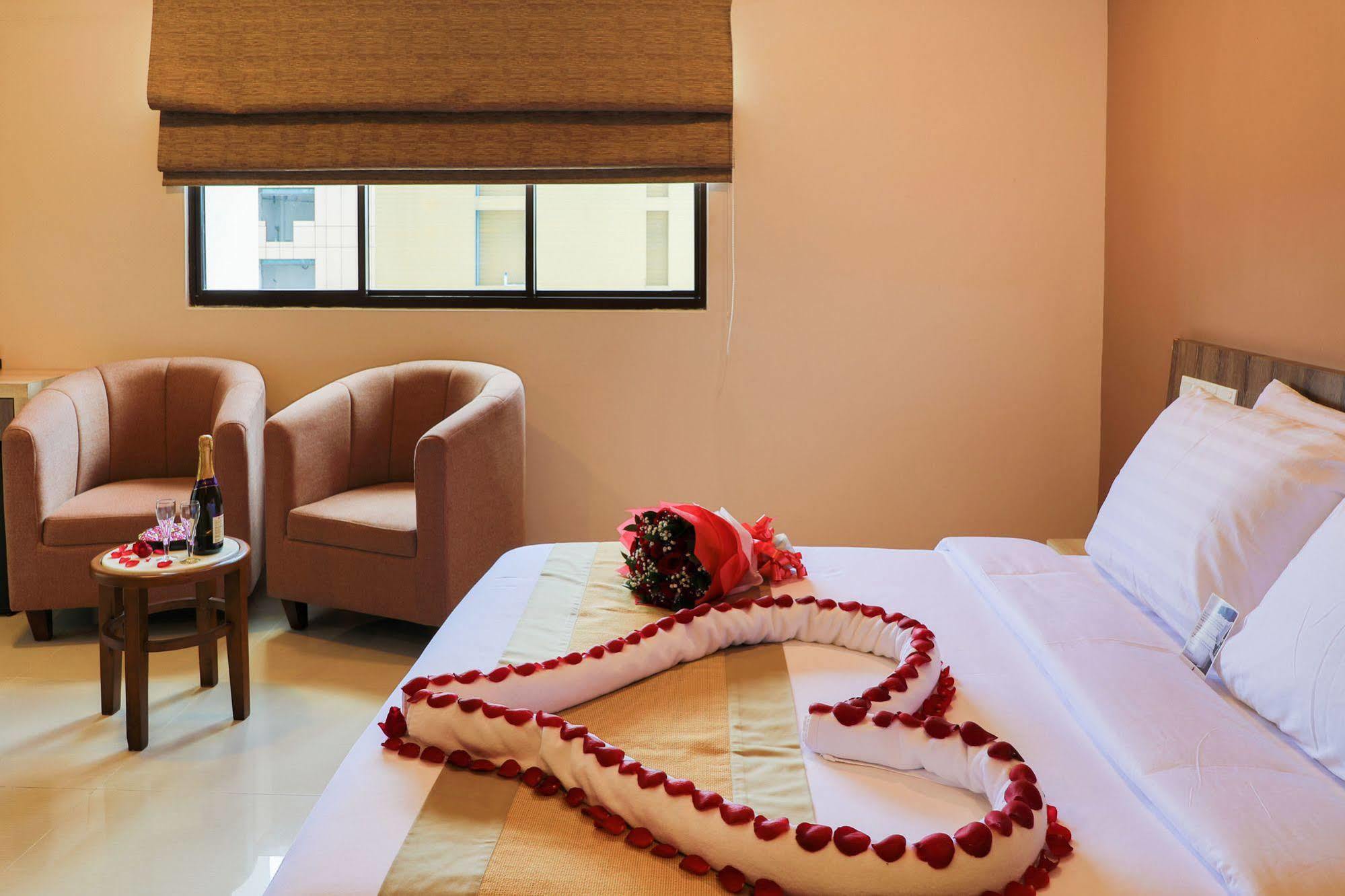 Champa Central Hotel Мале Экстерьер фото