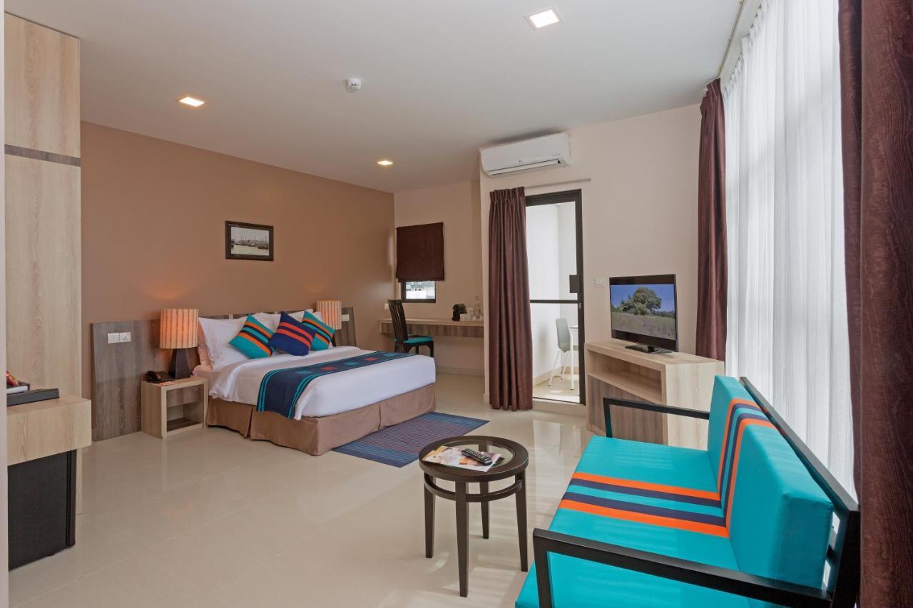 Champa Central Hotel Мале Экстерьер фото