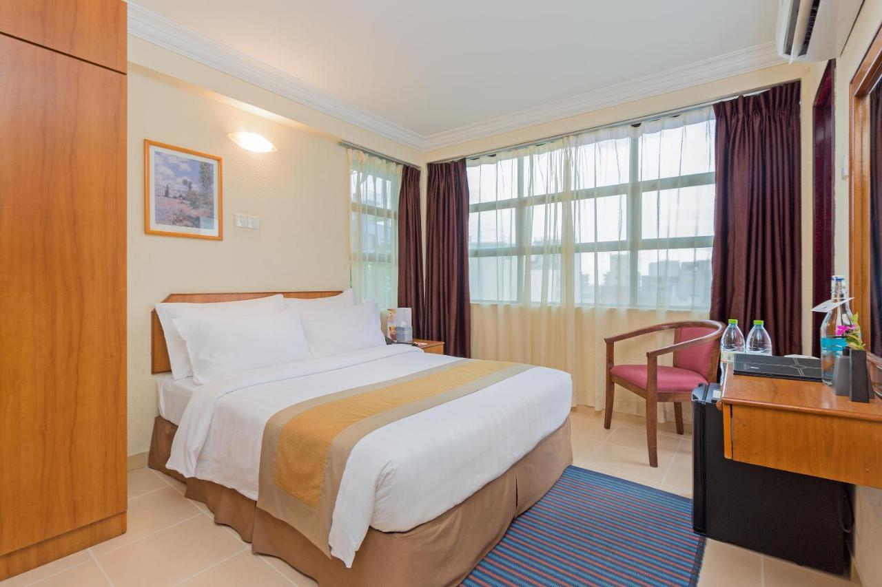 Champa Central Hotel Мале Экстерьер фото
